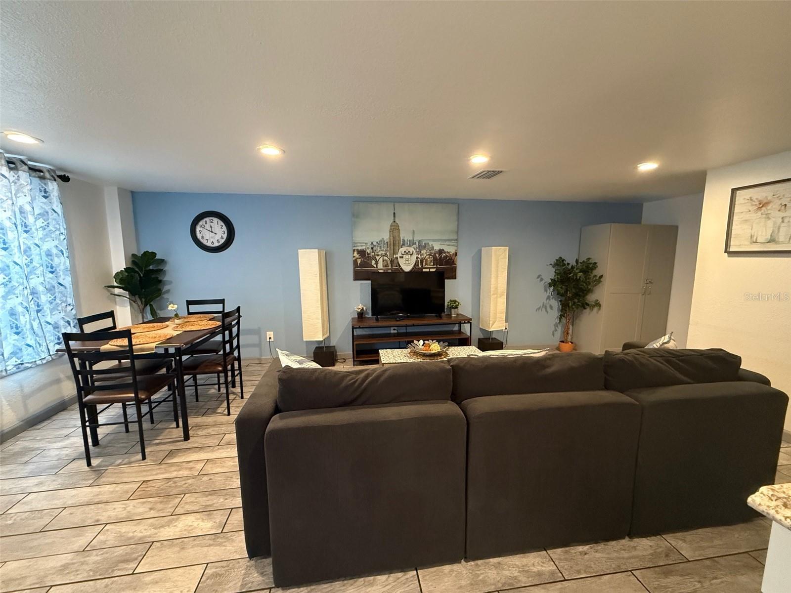 907 N WABASH AVE, LAKELAND, FL, 33815