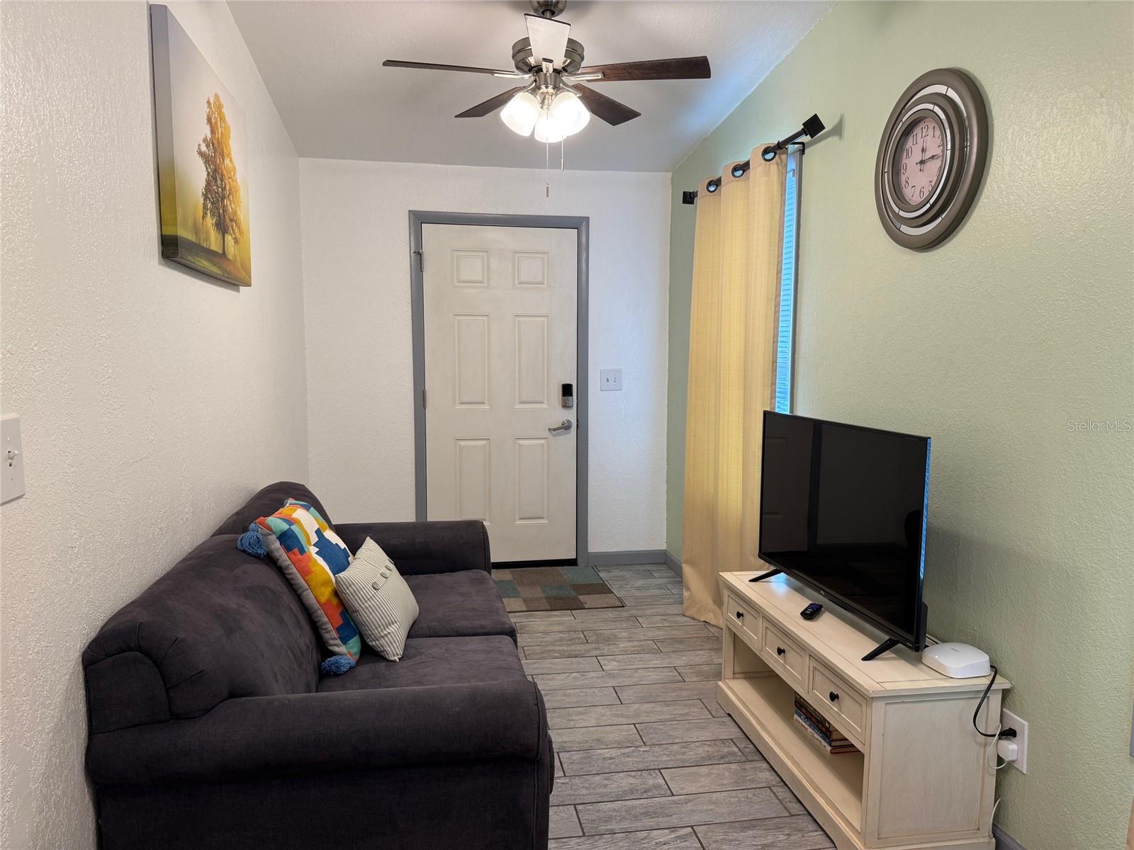 907 N WABASH AVE, LAKELAND, FL, 33815