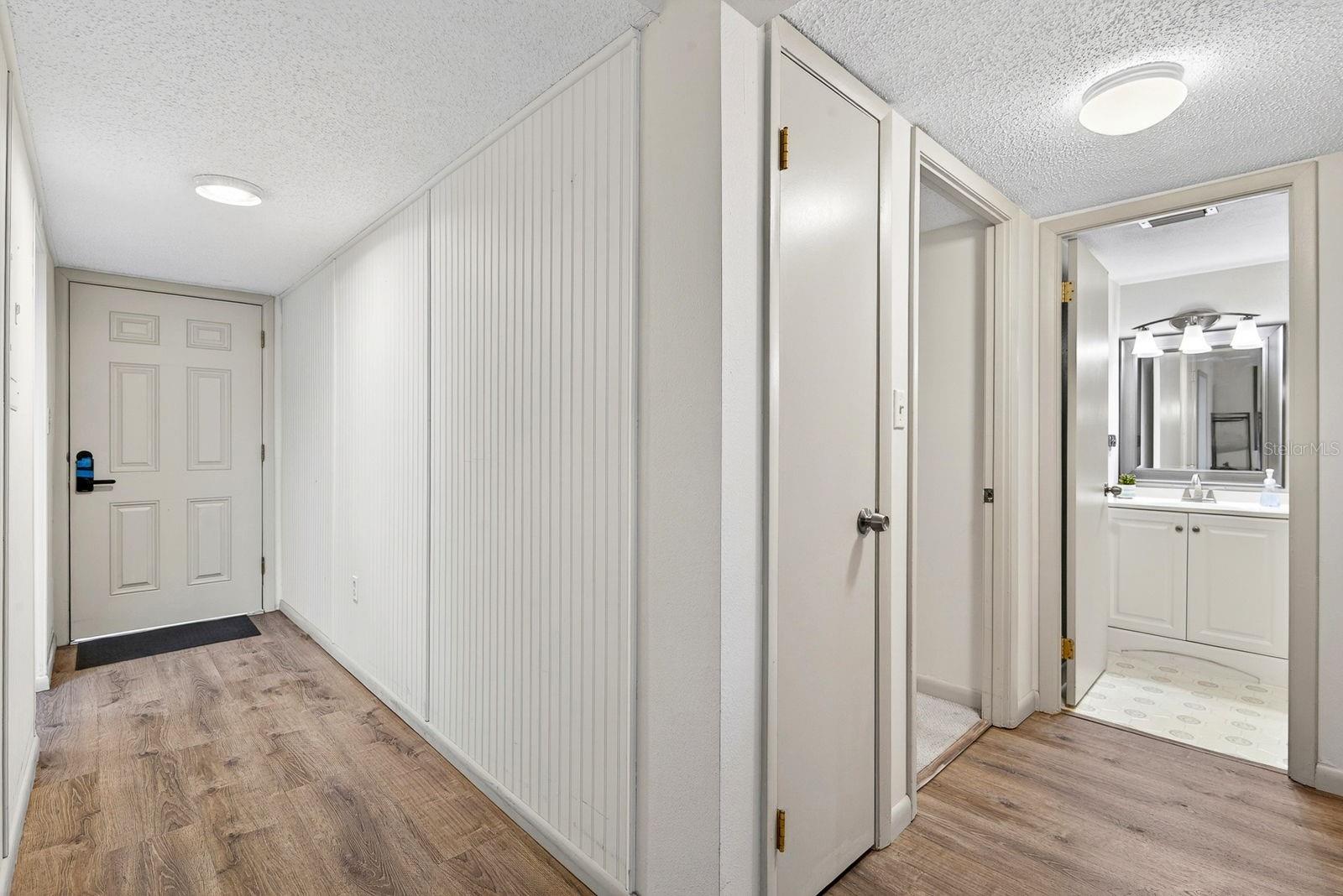 3344 LAKE BAYSHORE DR #P205, BRADENTON, FL, 34205