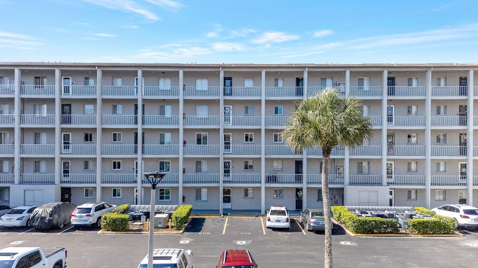 3344 LAKE BAYSHORE DR #P205, BRADENTON, FL, 34205
