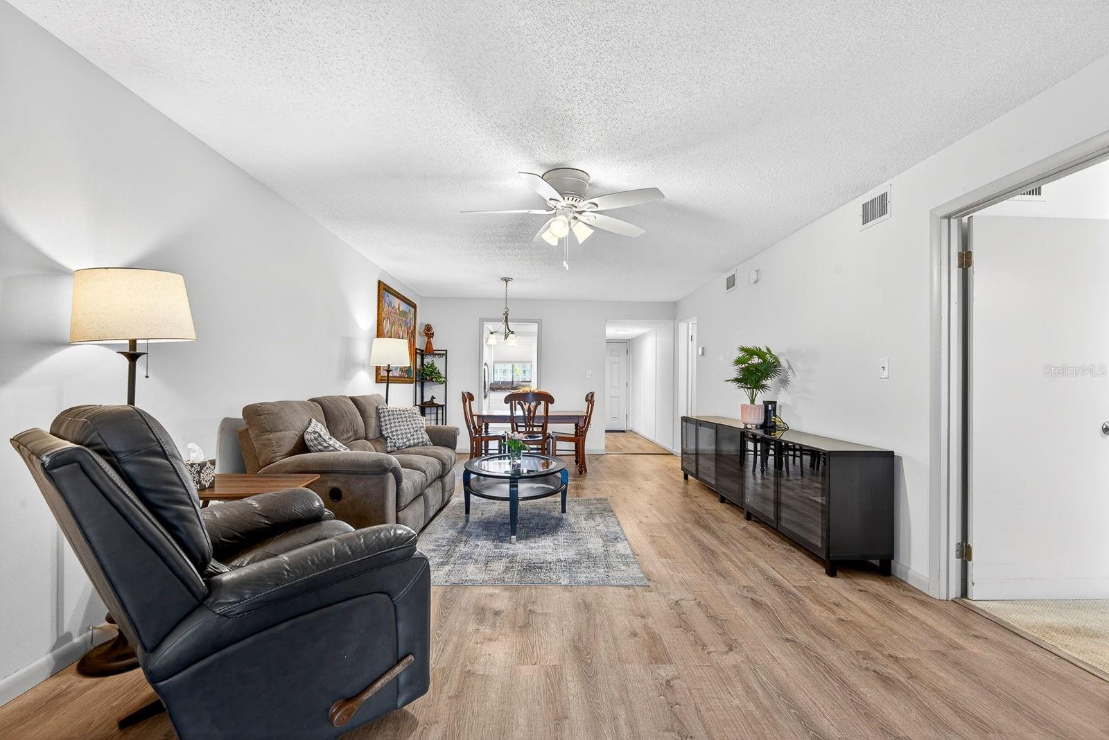 3344 LAKE BAYSHORE DR #P205, BRADENTON, FL, 34205