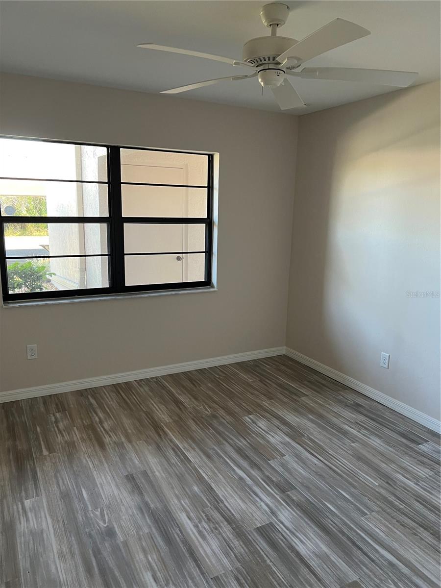 175 KINGS HWY #A8, PUNTA GORDA, FL, 33983