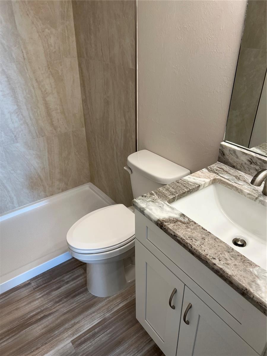 175 KINGS HWY #A8, PUNTA GORDA, FL, 33983