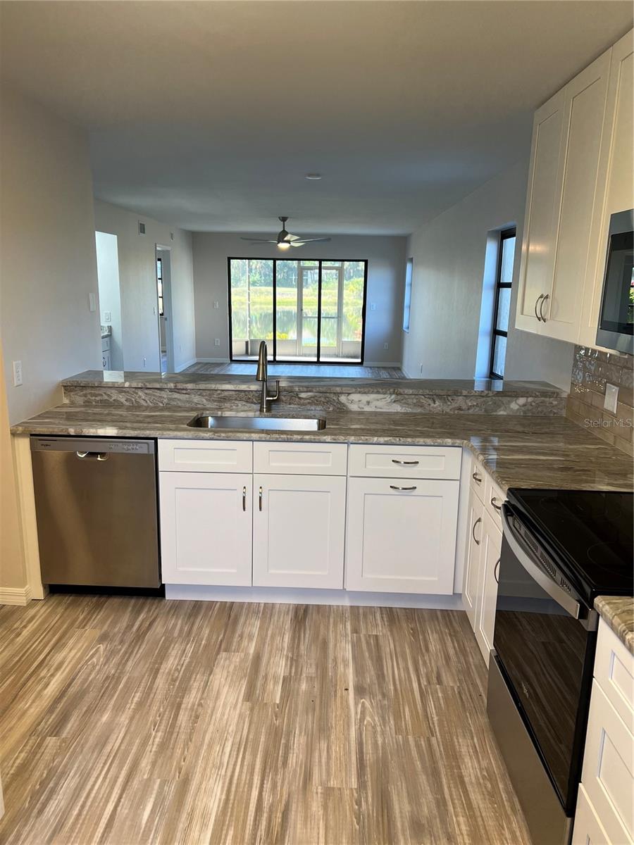 175 KINGS HWY #A8, PUNTA GORDA, FL, 33983