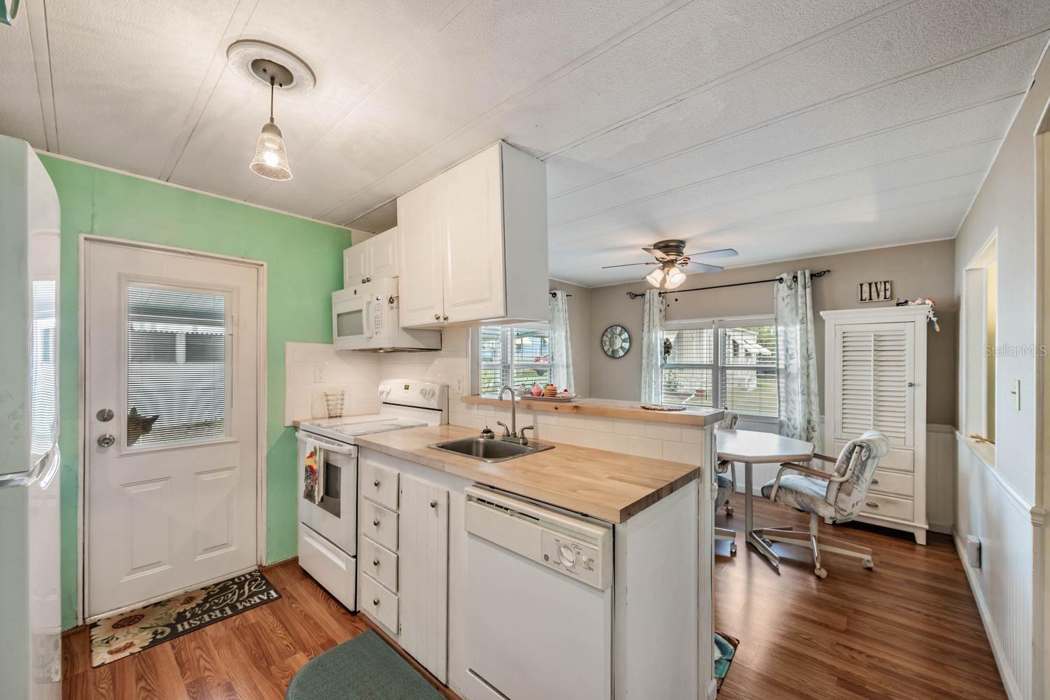 7203 EL MEYERS ST, ZEPHYRHILLS, FL, 33541