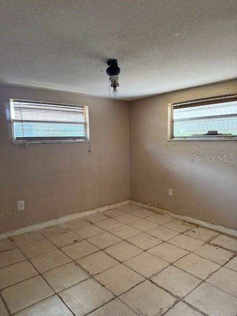 8811 GOSHEN LN, PORT RICHEY, FL, 34668