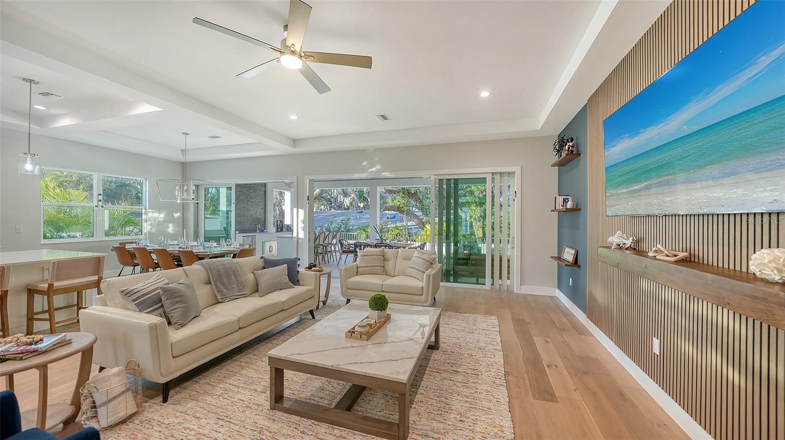 1537 SIESTA DR, SARASOTA, FL, 34239