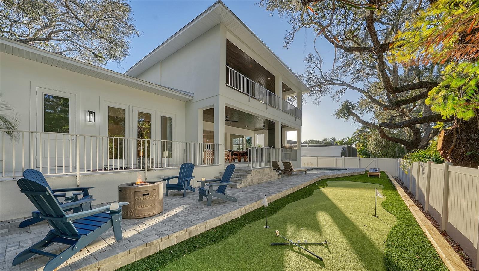 1537 SIESTA DR, SARASOTA, FL, 34239