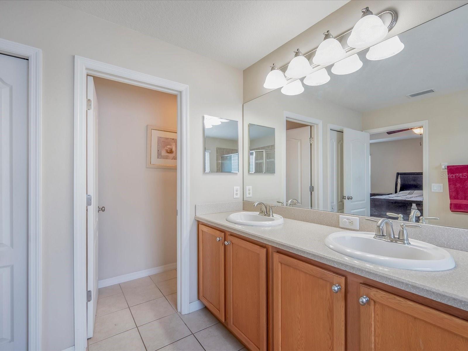 5592 SUPERIOR DR, LAKELAND, FL, 33805