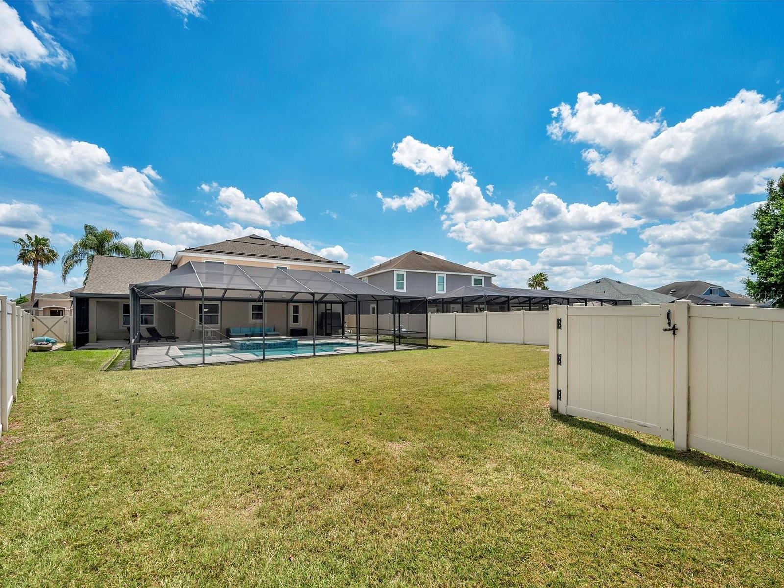5592 SUPERIOR DR, LAKELAND, FL, 33805