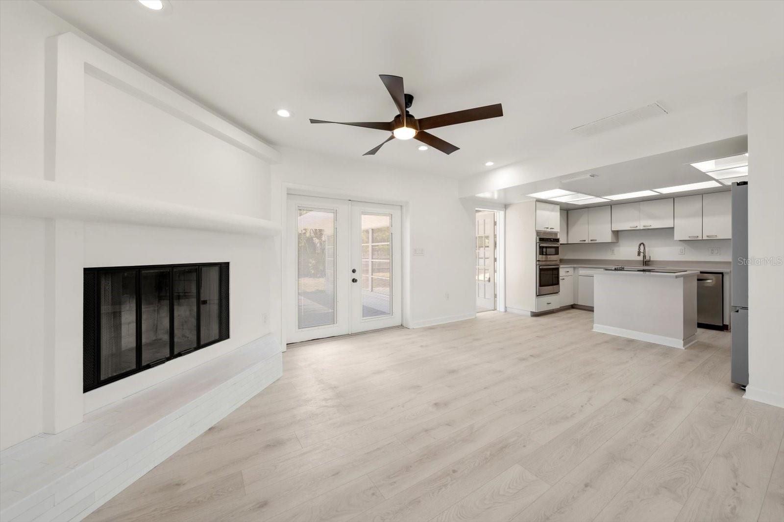 122 PALMETTO LN, LARGO, FL, 33770