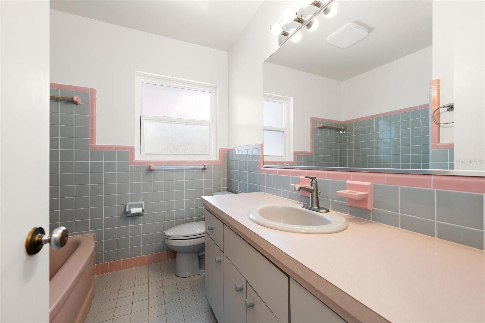 122 PALMETTO LN, LARGO, FL, 33770