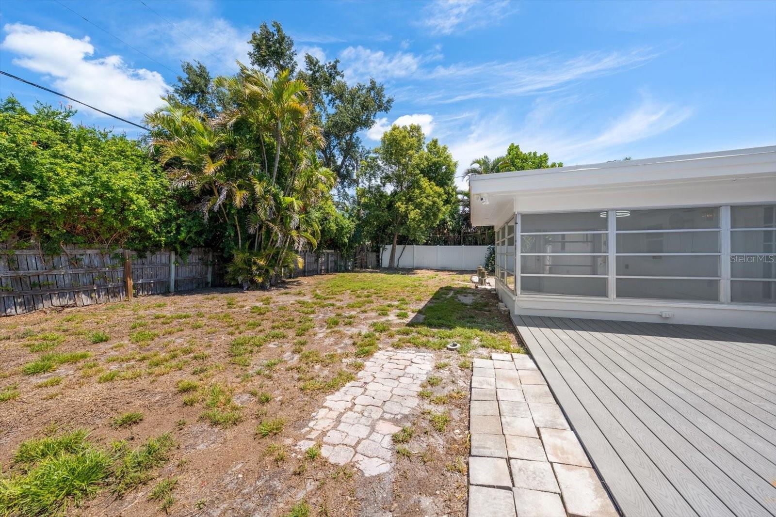 122 PALMETTO LN, LARGO, FL, 33770