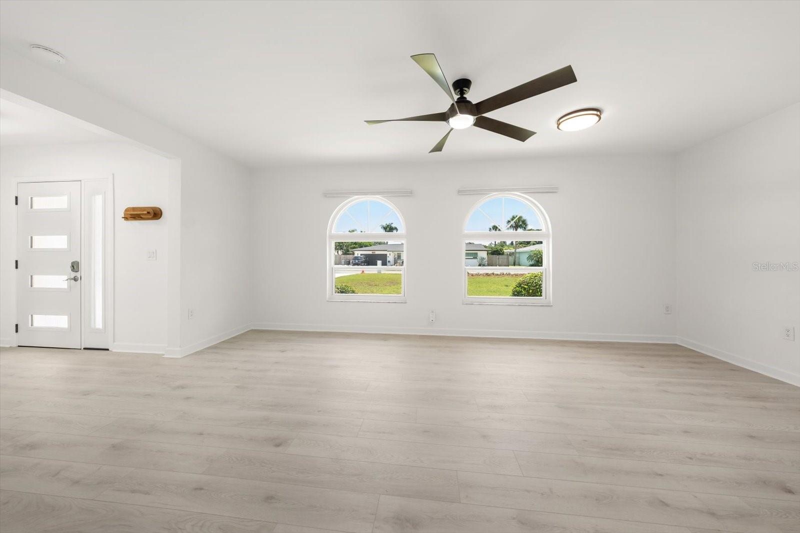 122 PALMETTO LN, LARGO, FL, 33770