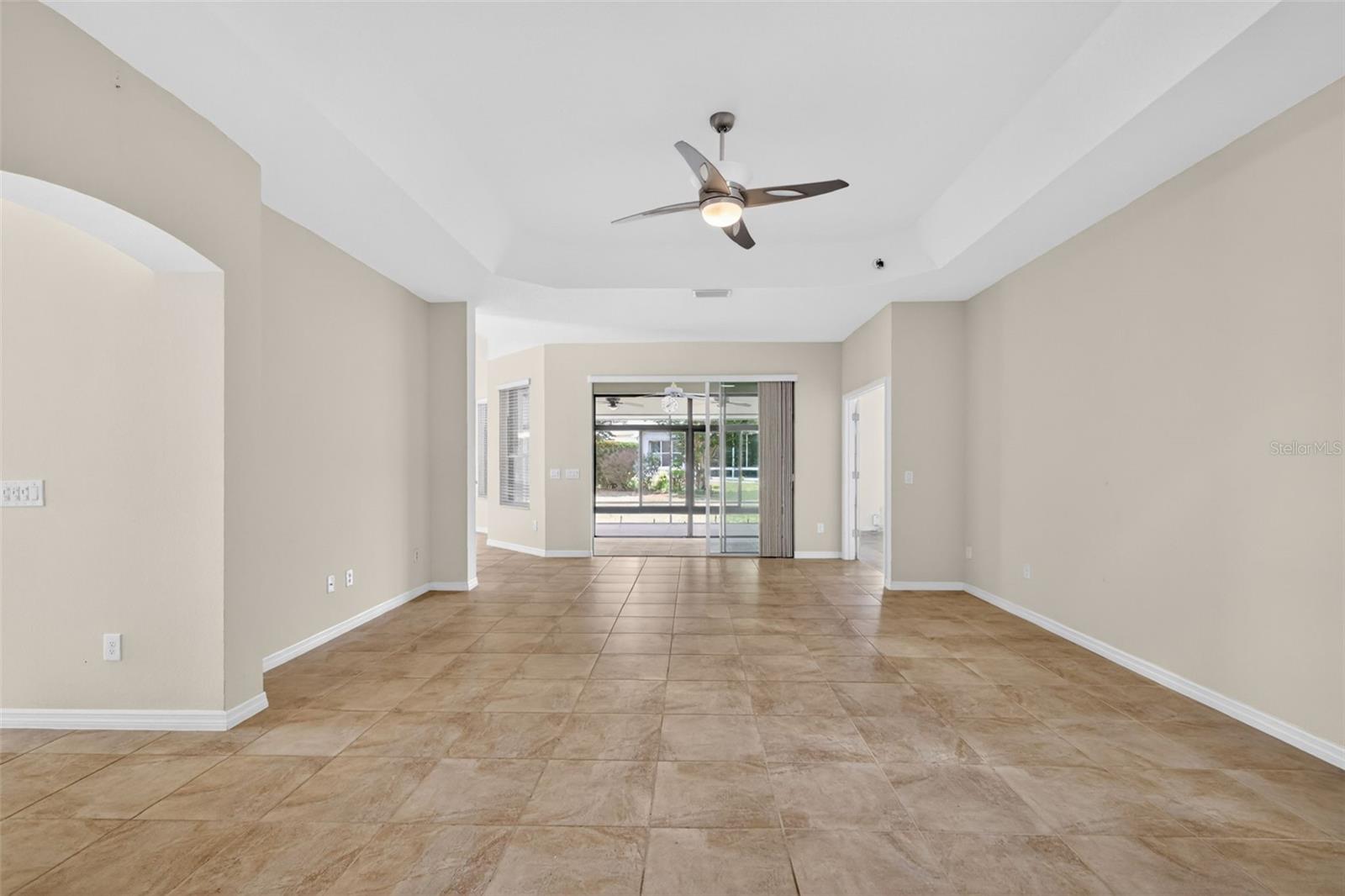 2970 FISHER AVE, THE VILLAGES, FL, 32163