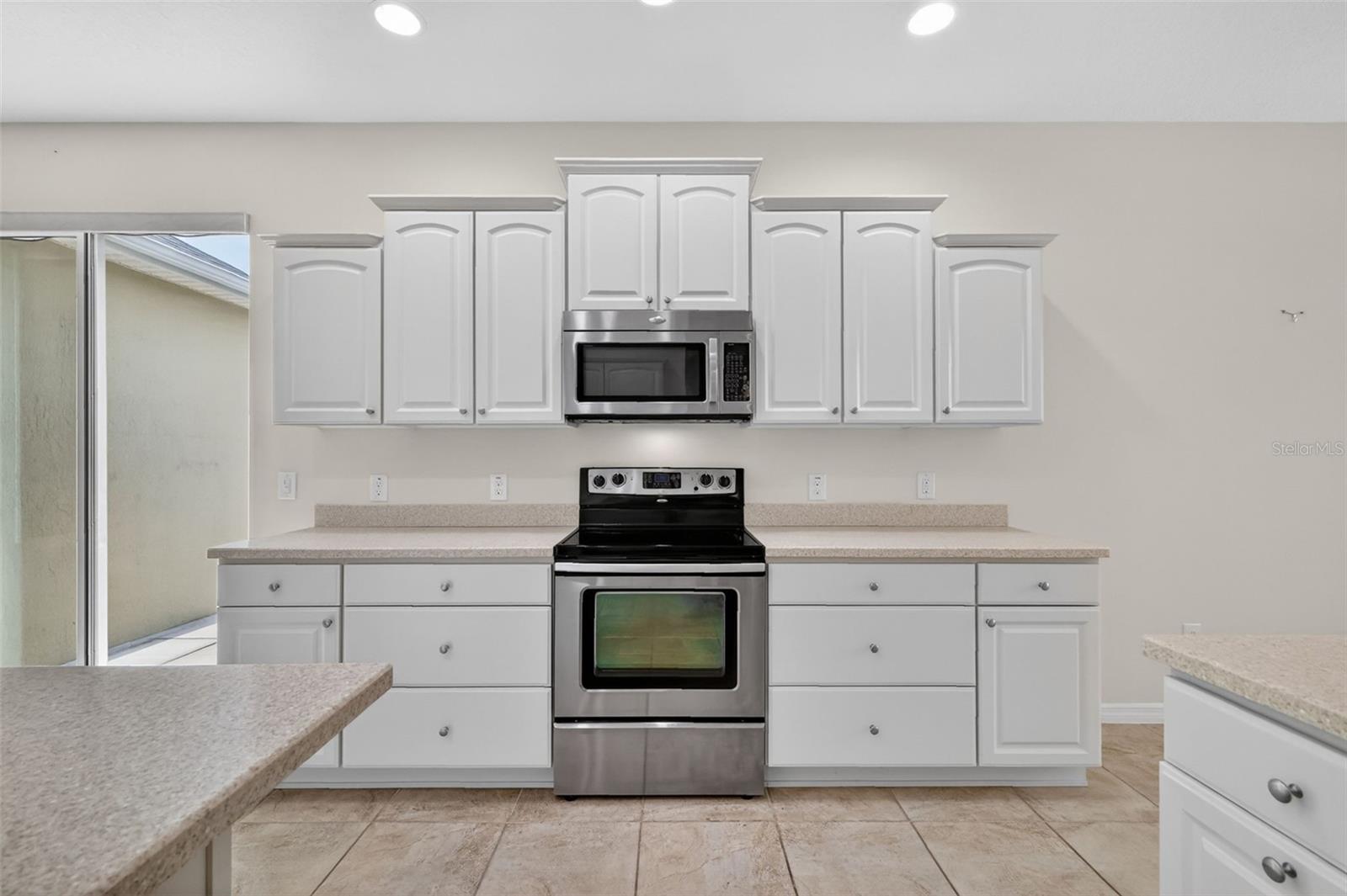 2970 FISHER AVE, THE VILLAGES, FL, 32163