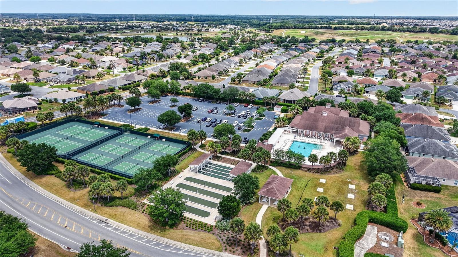 2970 FISHER AVE, THE VILLAGES, FL, 32163