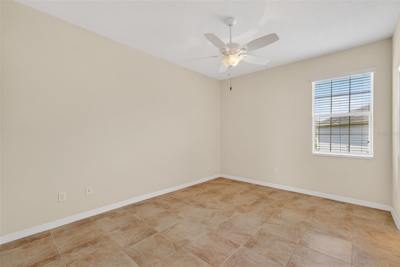 2970 FISHER AVE, THE VILLAGES, FL, 32163