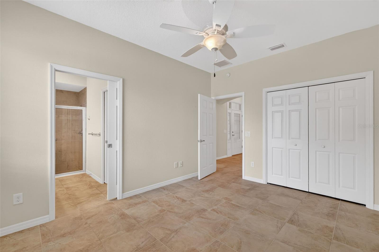 2970 FISHER AVE, THE VILLAGES, FL, 32163