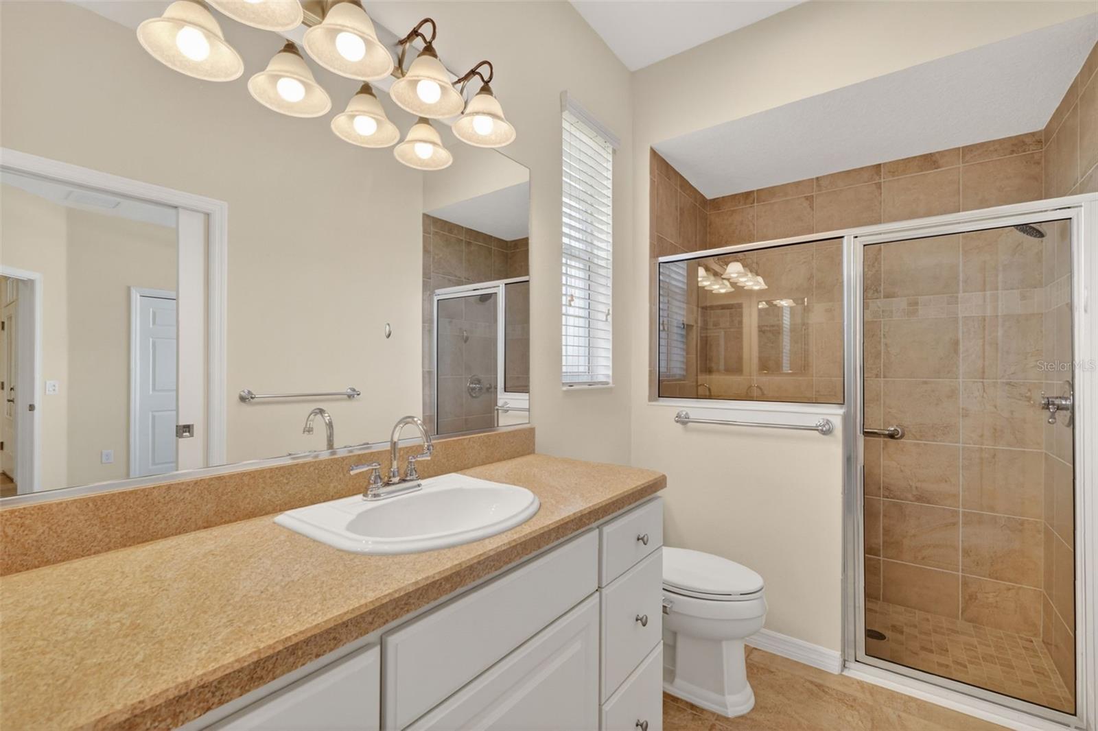 2970 FISHER AVE, THE VILLAGES, FL, 32163