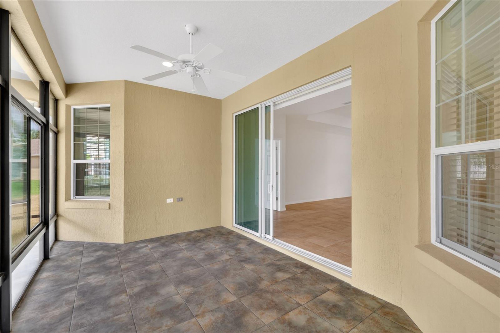 2970 FISHER AVE, THE VILLAGES, FL, 32163