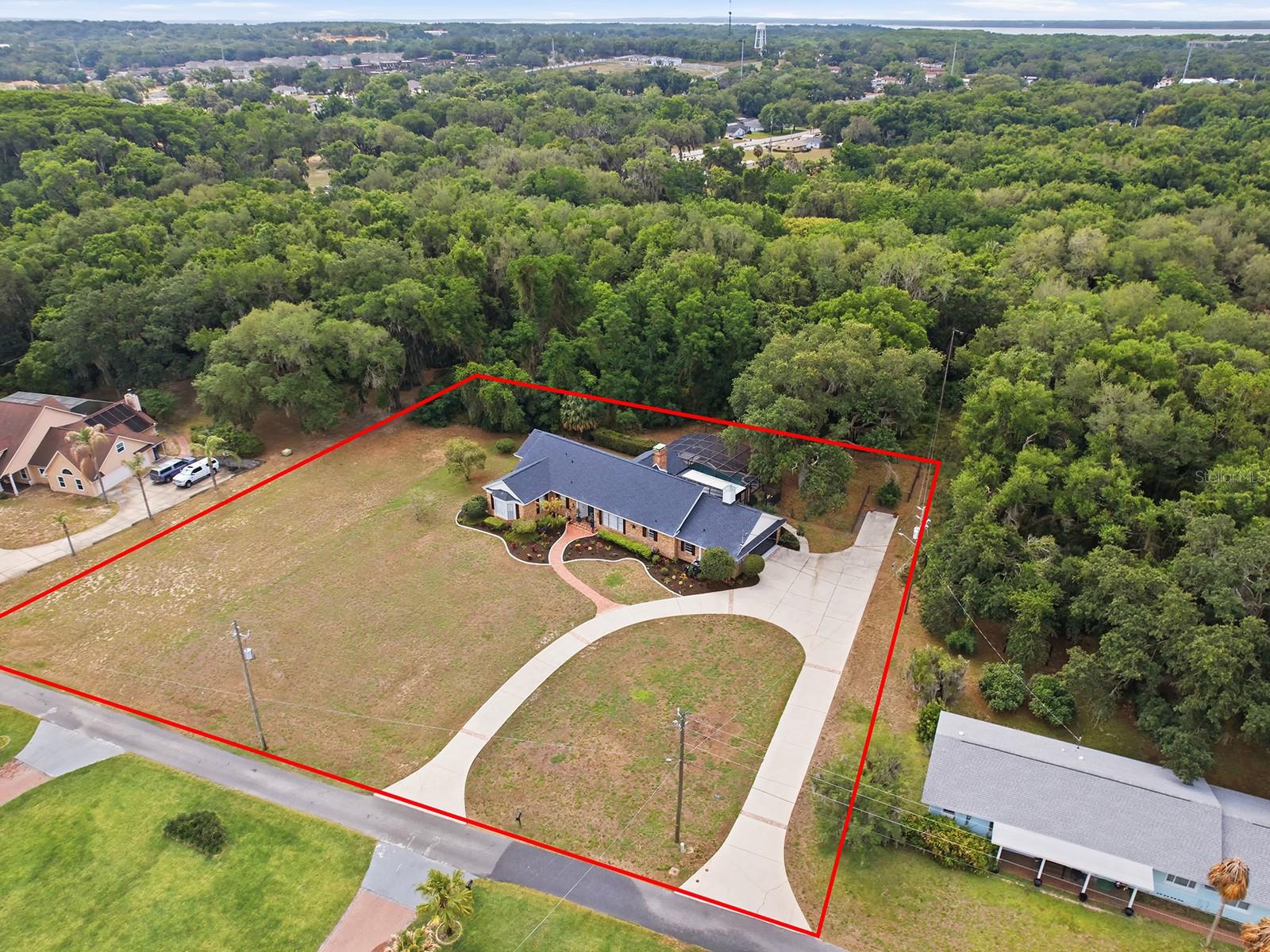 1017 SHORE ACRES DR, LEESBURG, FL, 34748