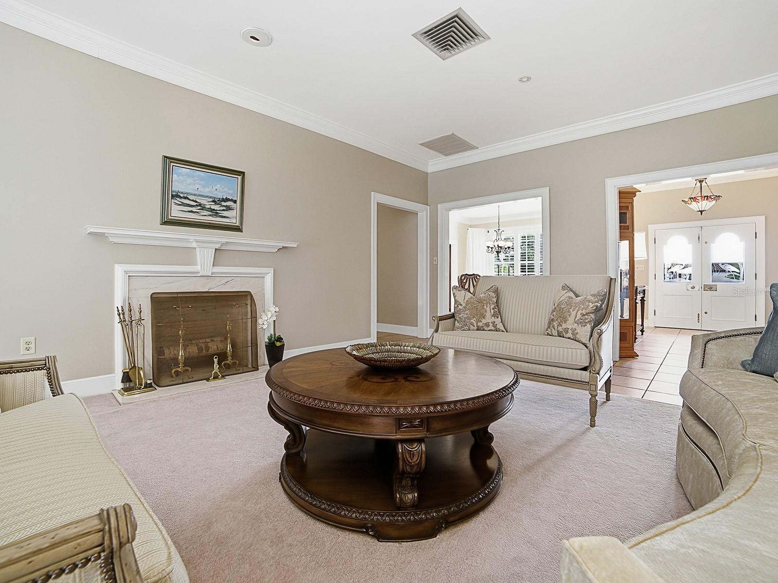 1017 SHORE ACRES DR, LEESBURG, FL, 34748