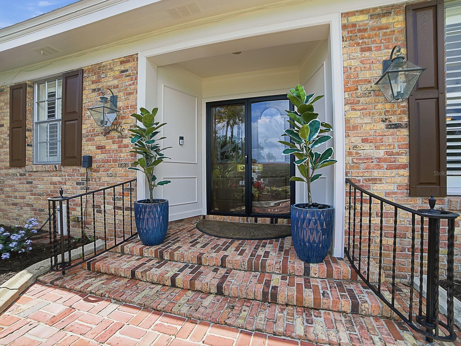 1017 SHORE ACRES DR, LEESBURG, FL, 34748