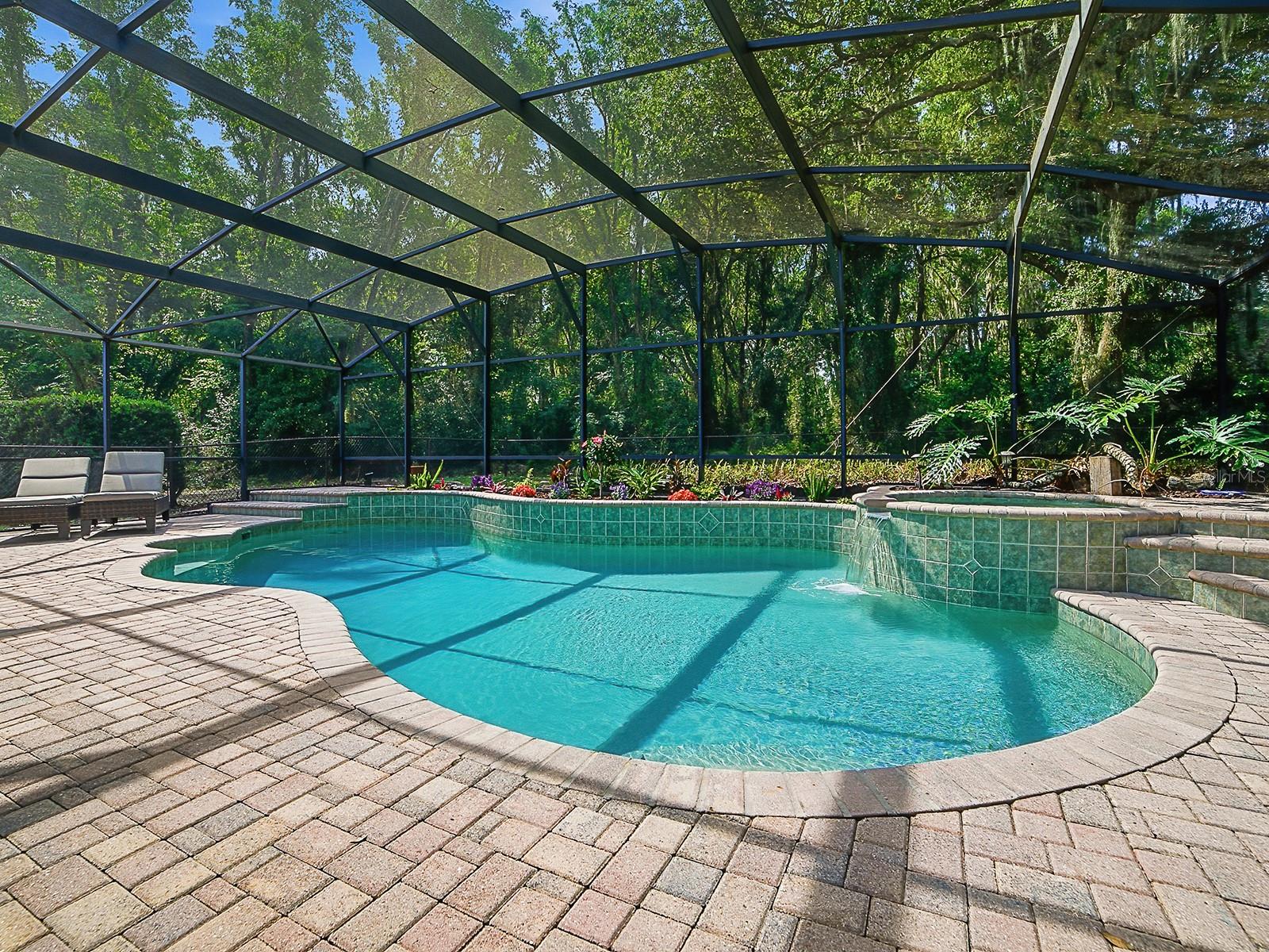 1017 SHORE ACRES DR, LEESBURG, FL, 34748
