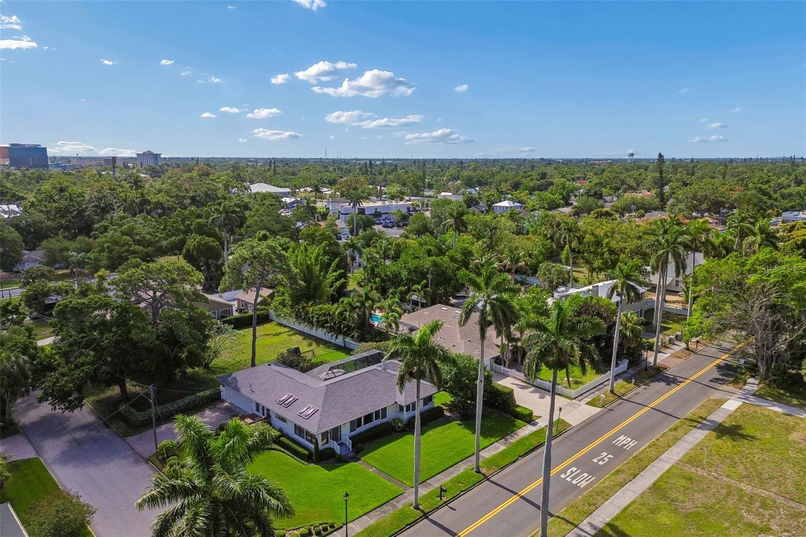 301 26TH ST W, BRADENTON, FL, 34205