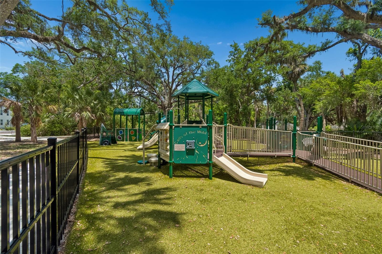 301 26TH ST W, BRADENTON, FL, 34205