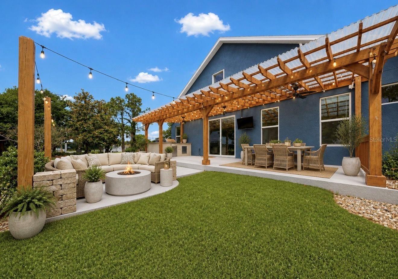 13101 DONE GROVEN DR, DOVER, FL, 33527