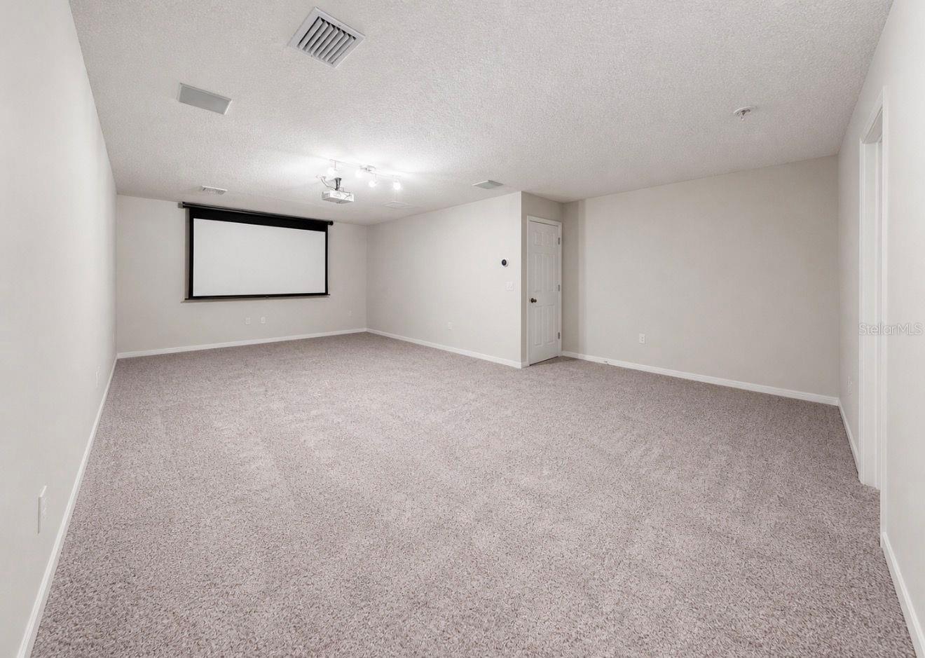 13101 DONE GROVEN DR, DOVER, FL, 33527