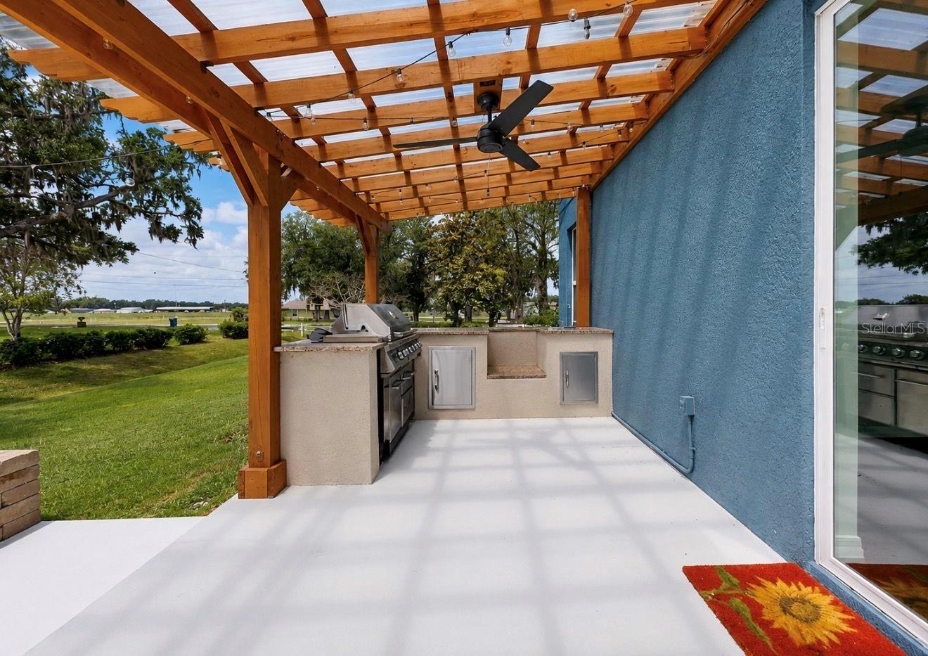 13101 DONE GROVEN DR, DOVER, FL, 33527