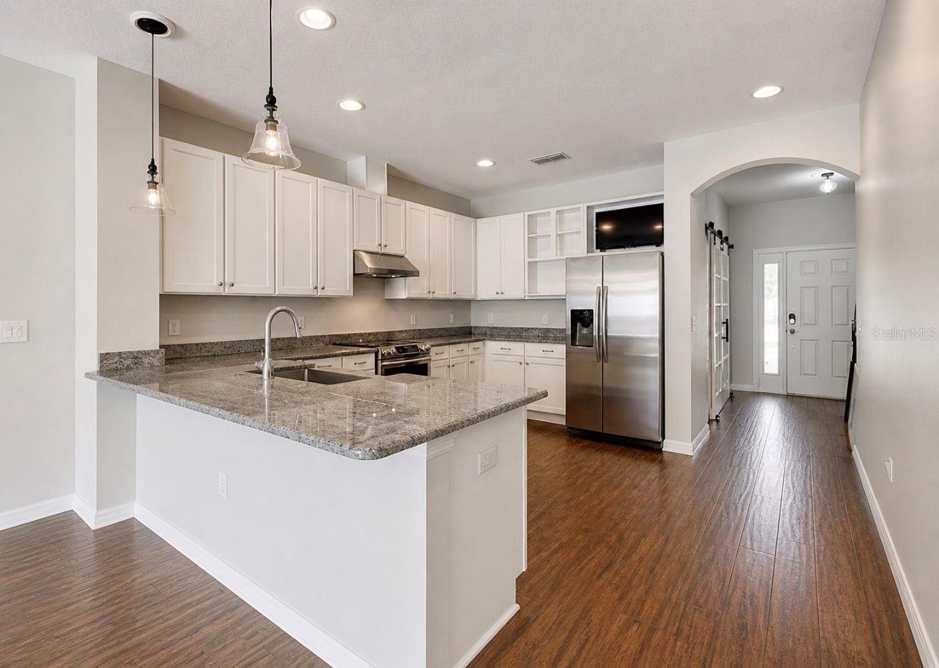13101 DONE GROVEN DR, DOVER, FL, 33527