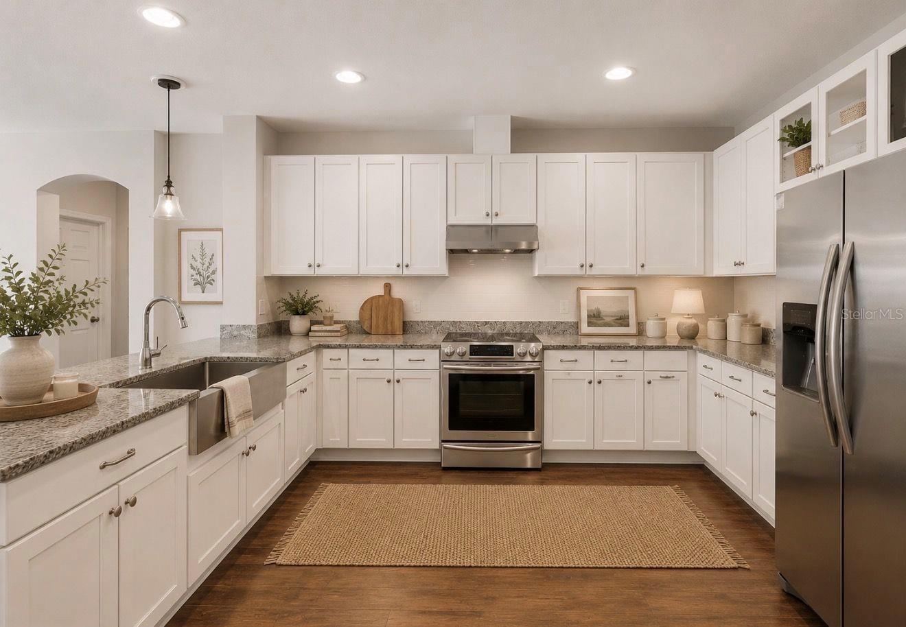 13101 DONE GROVEN DR, DOVER, FL, 33527