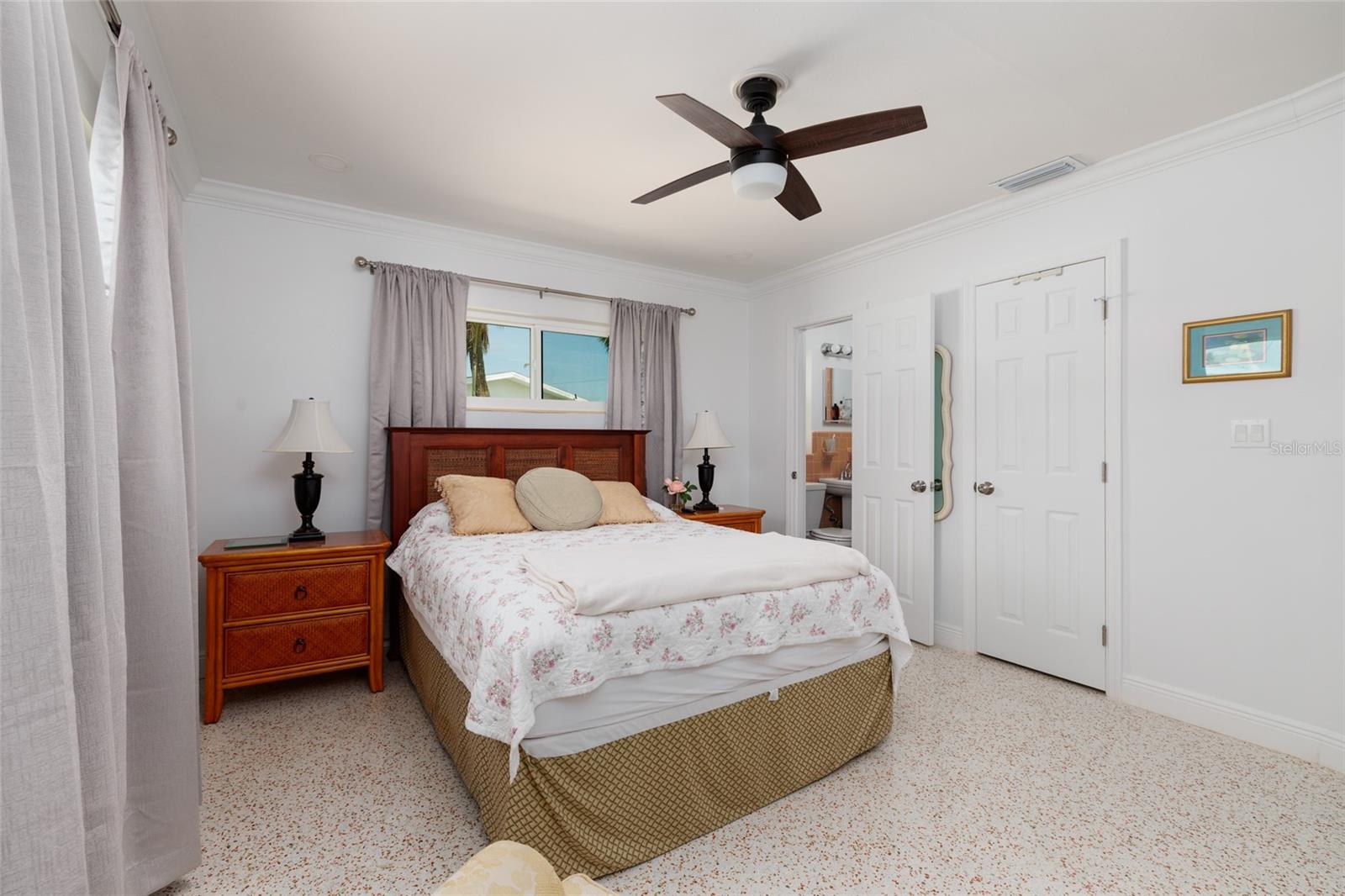 8909 GULF BLVD, ST PETE BEACH, FL, 33706