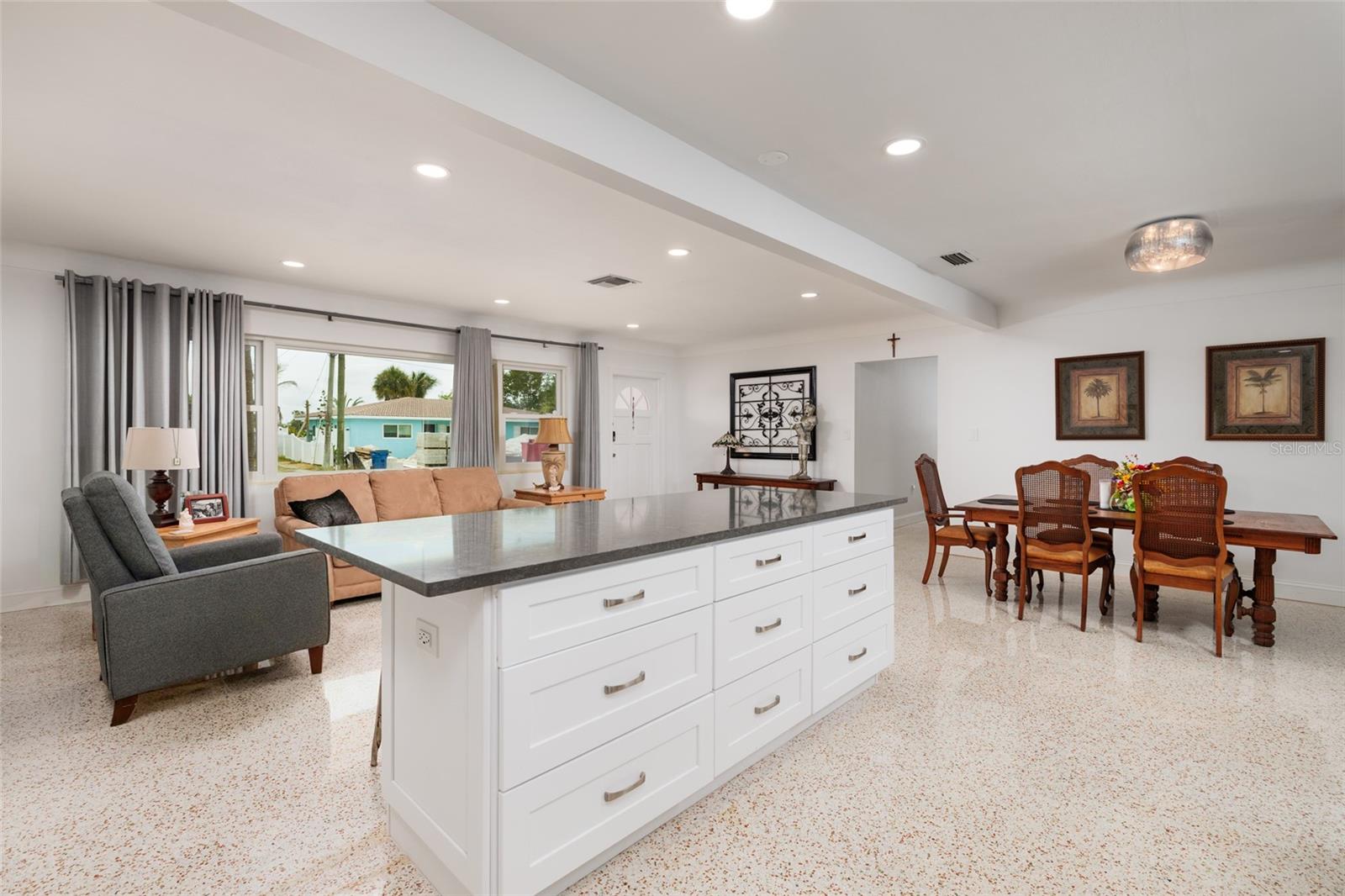 8909 GULF BLVD, ST PETE BEACH, FL, 33706