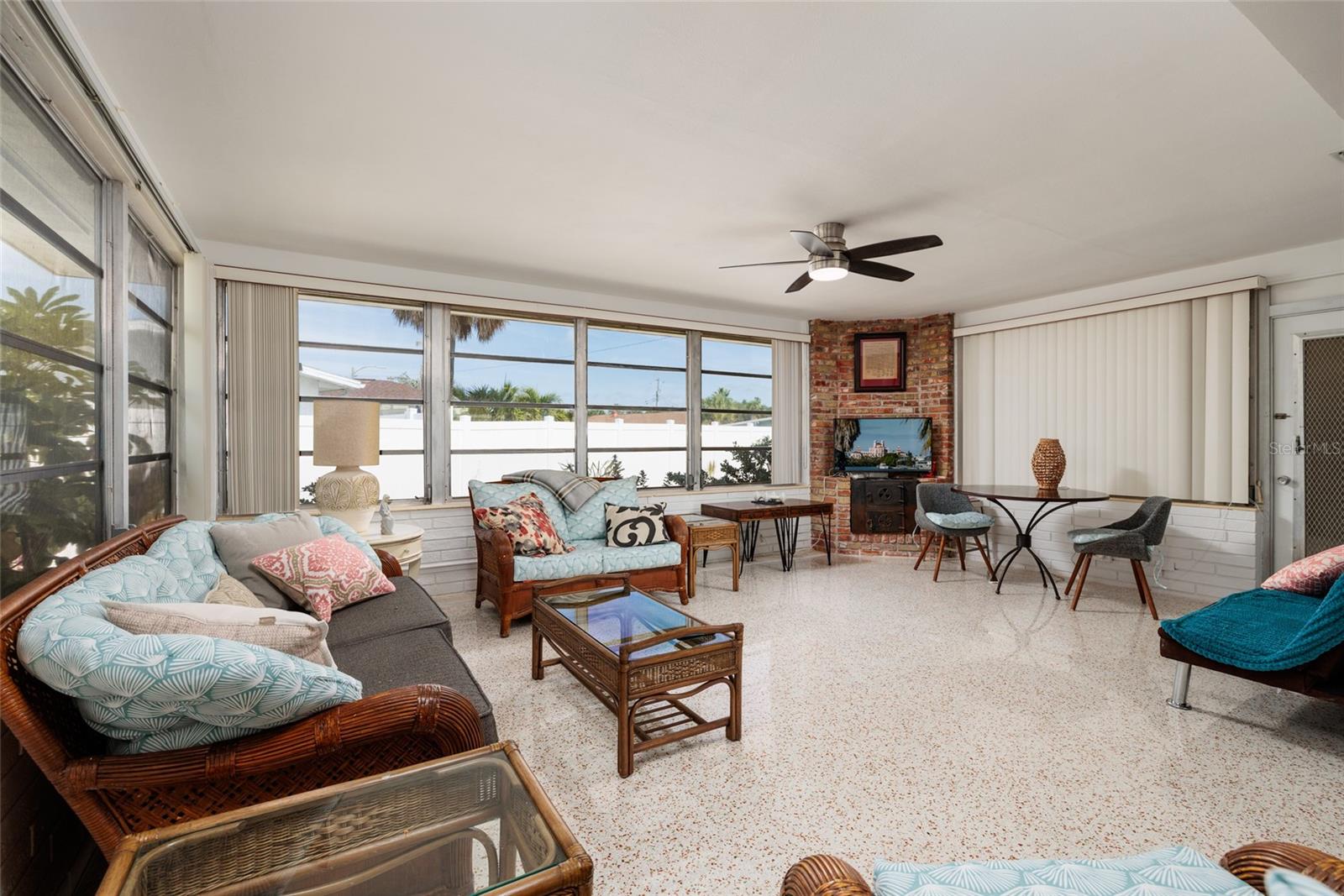 8909 GULF BLVD, ST PETE BEACH, FL, 33706