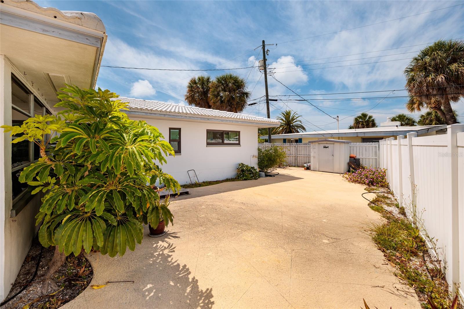 8909 GULF BLVD, ST PETE BEACH, FL, 33706