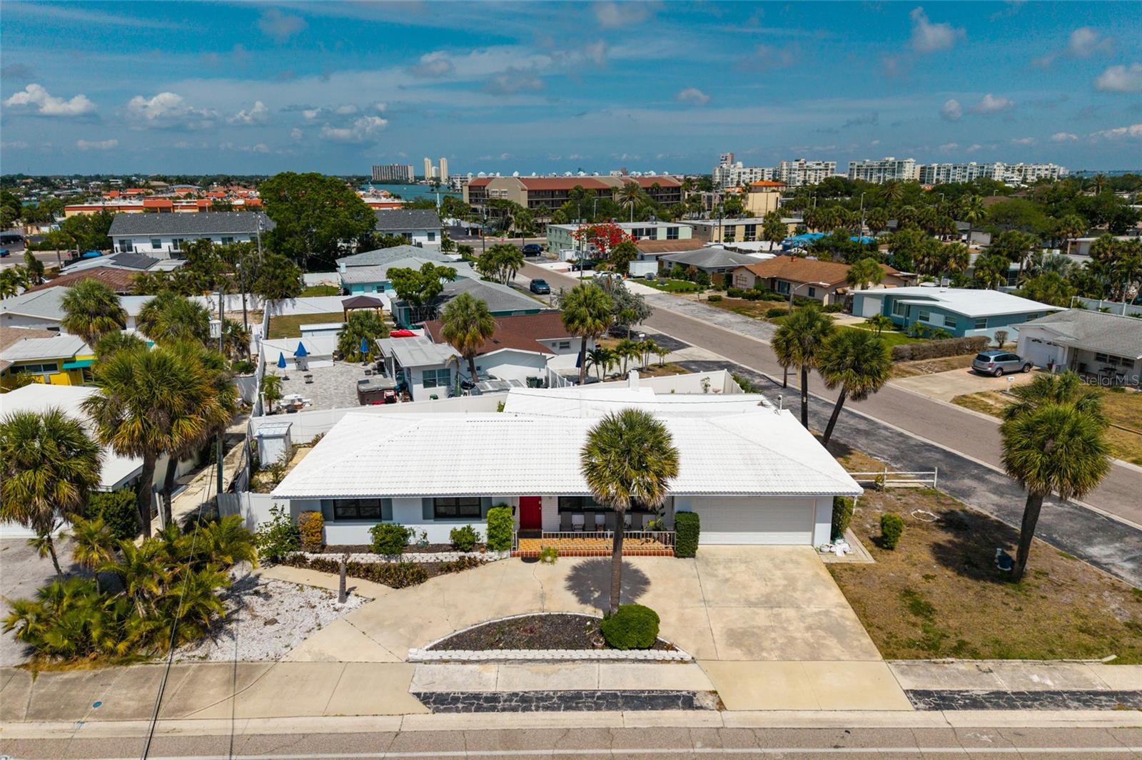 8909 GULF BLVD, ST PETE BEACH, FL, 33706