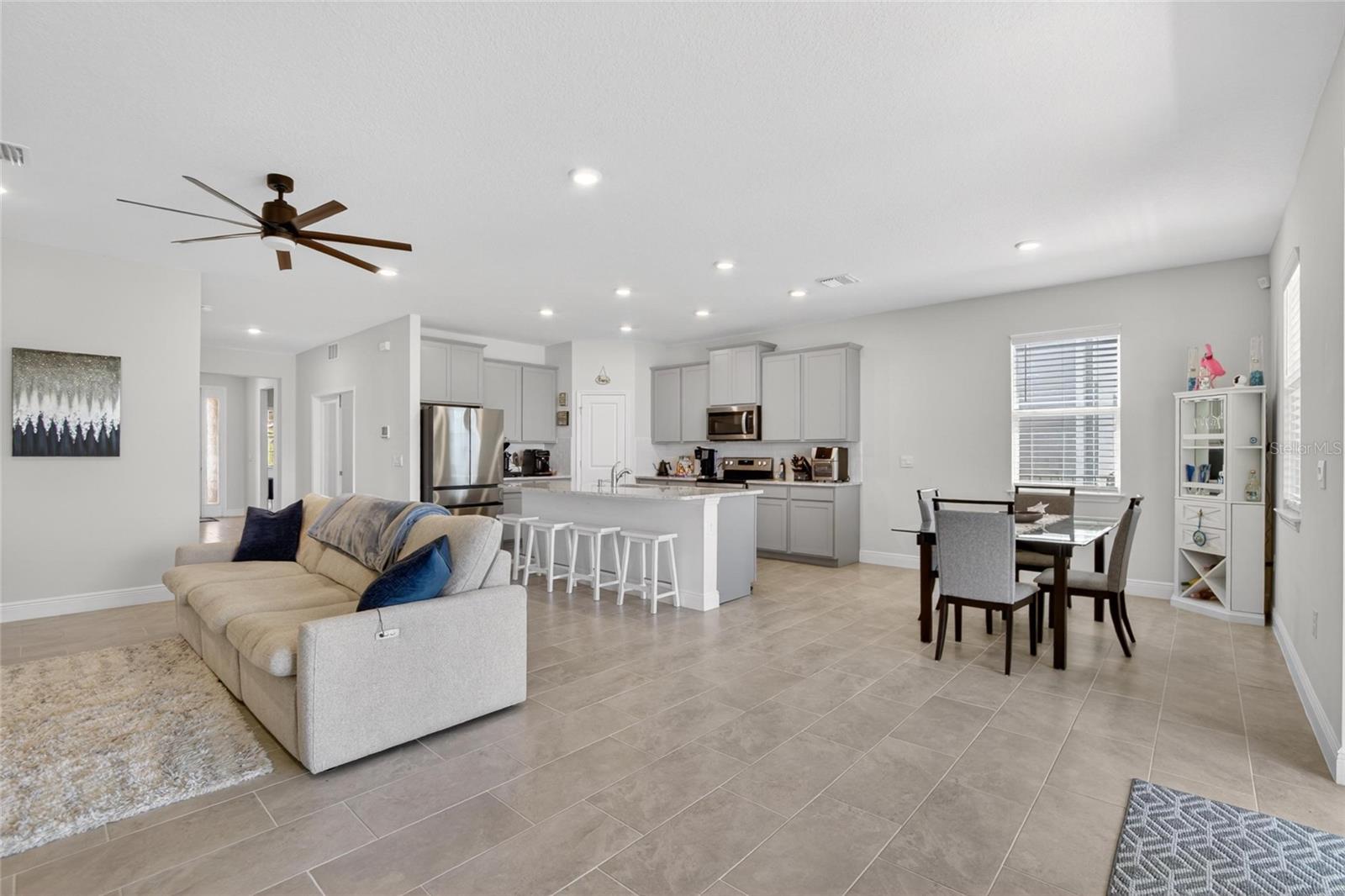 152 BRIGHT IBIS AVE, APOLLO BEACH, FL, 33572