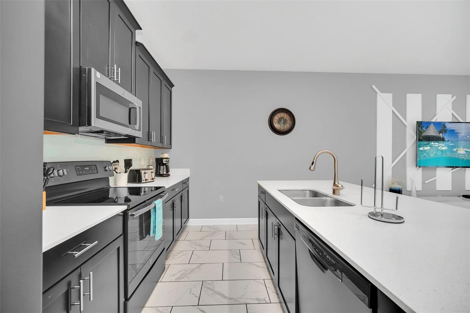 1569 PLUNKER DR, DAVENPORT, FL, 33896