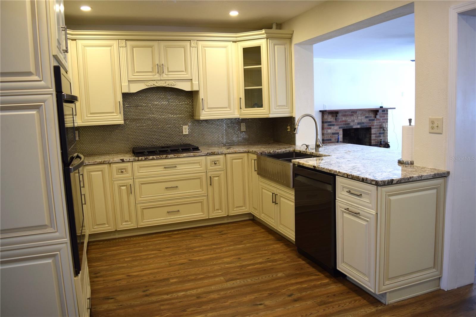 2690 64TH PL N, ST PETERSBURG, FL, 33702