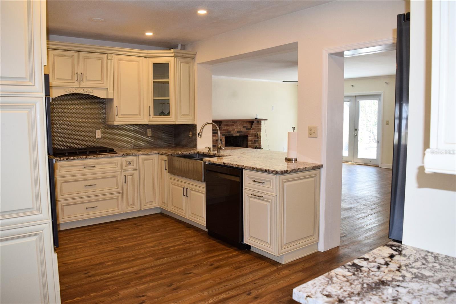 2690 64TH PL N, ST PETERSBURG, FL, 33702