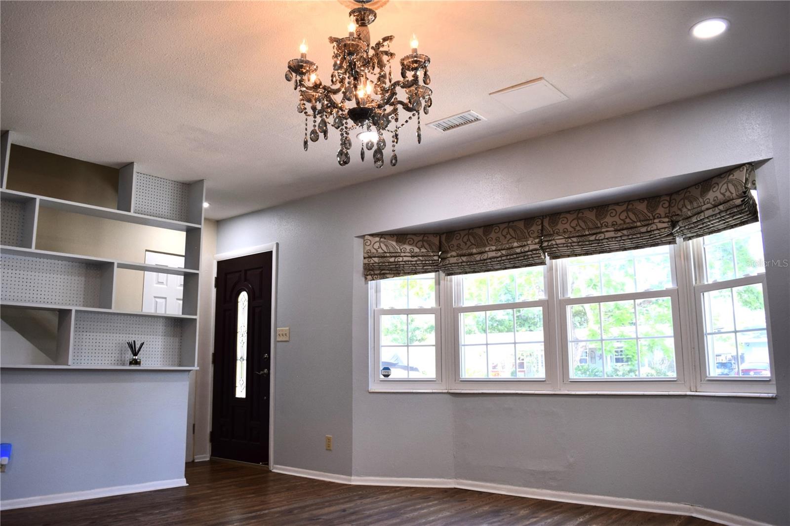 2690 64TH PL N, ST PETERSBURG, FL, 33702