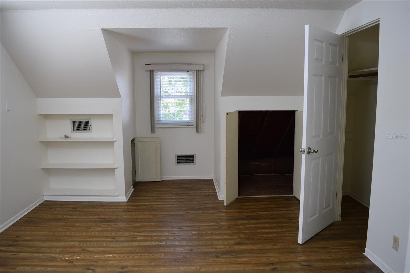 2690 64TH PL N, ST PETERSBURG, FL, 33702