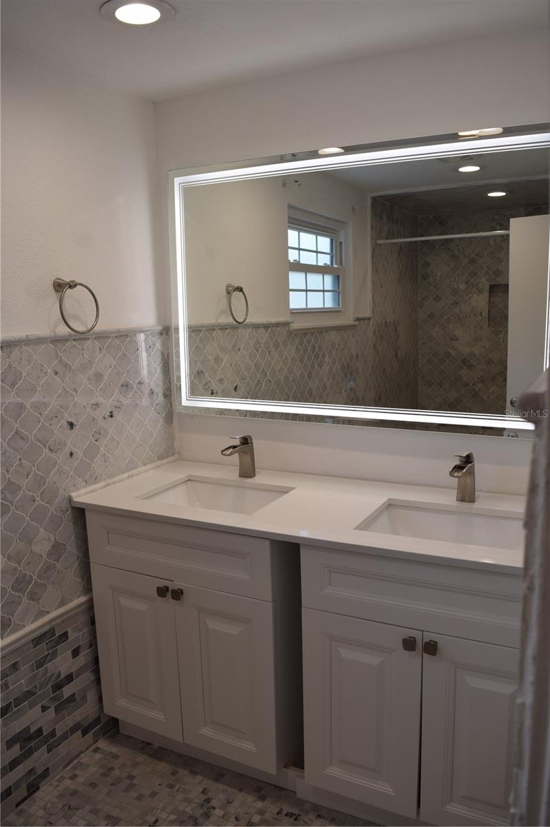 2690 64TH PL N, ST PETERSBURG, FL, 33702