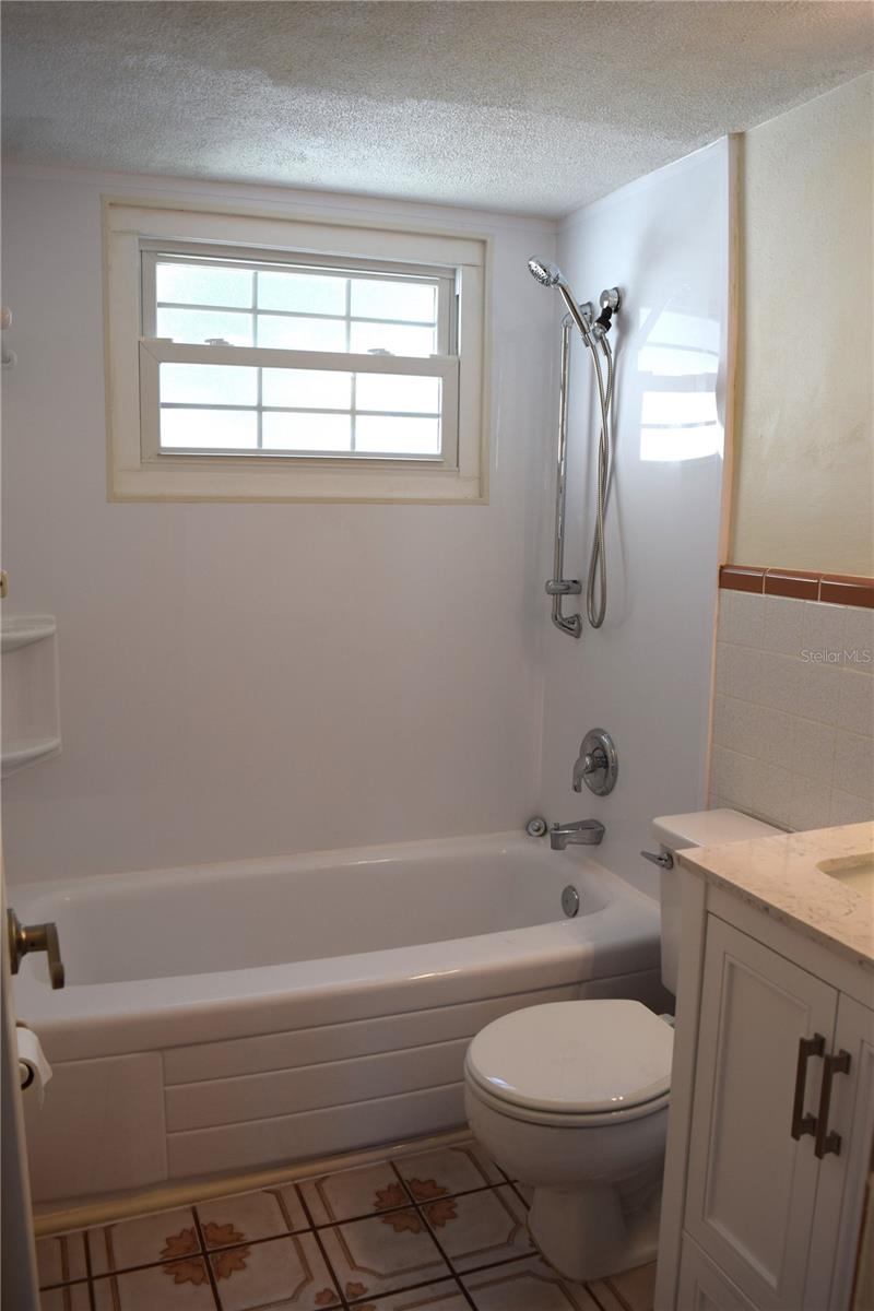 2690 64TH PL N, ST PETERSBURG, FL, 33702