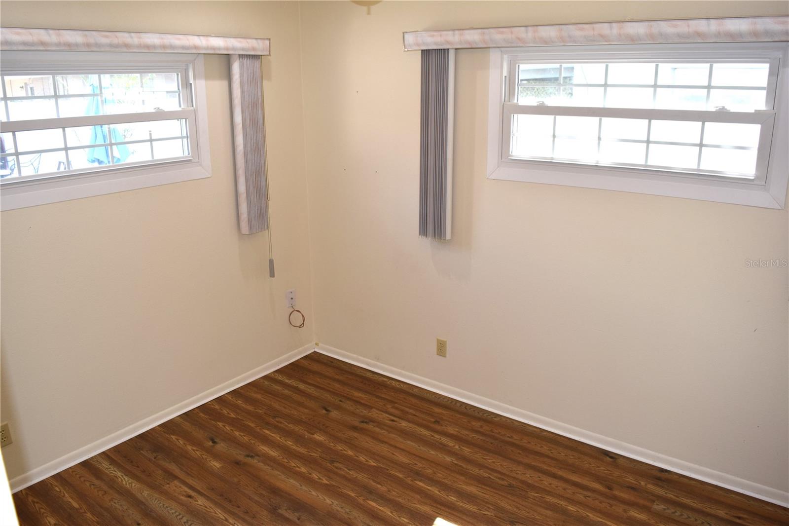 2690 64TH PL N, ST PETERSBURG, FL, 33702